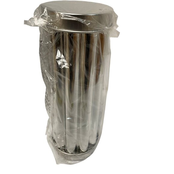 The Pampered Chef Bread Tube-Scalloped #1565 Stainless Steel Bread Mold - Picture 9 of 12